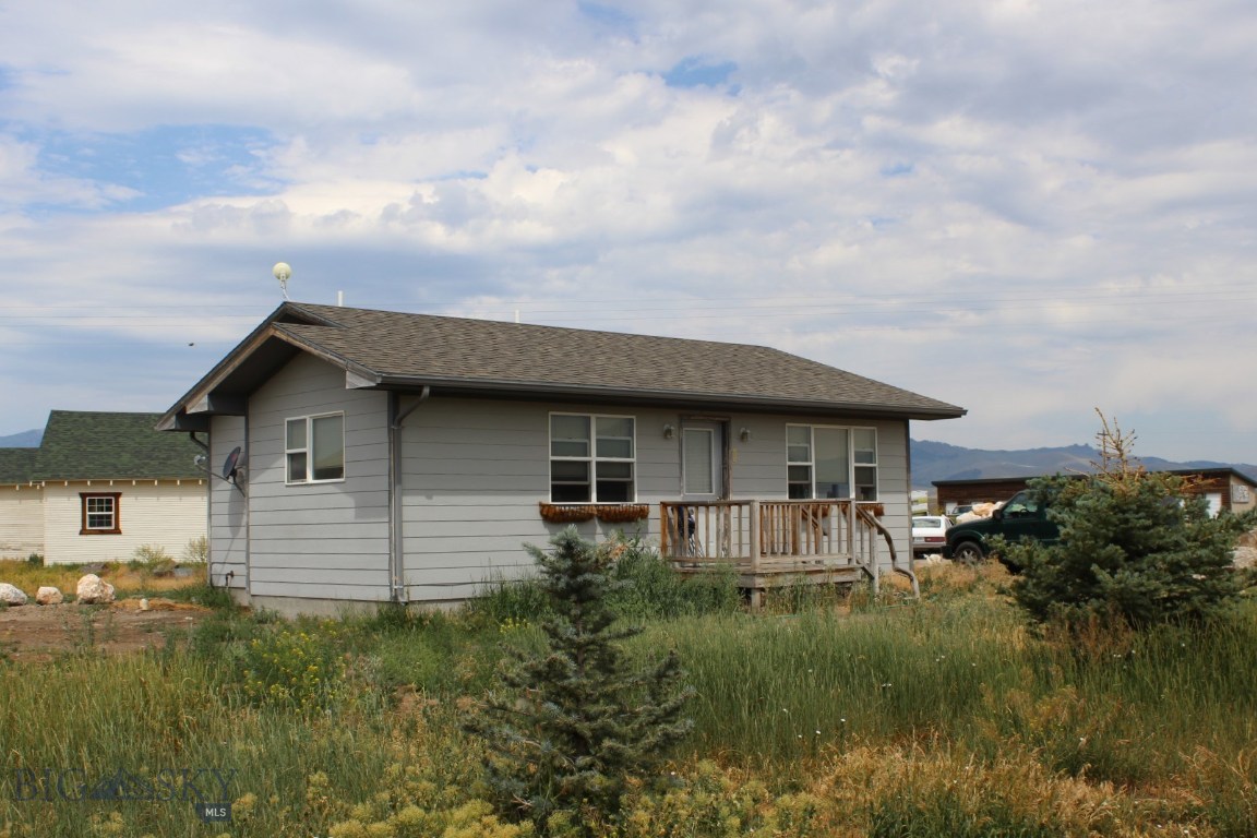 25 Chicory Road Livingston, MT 59047 - Photo 1 of 1 Gallery Image 1