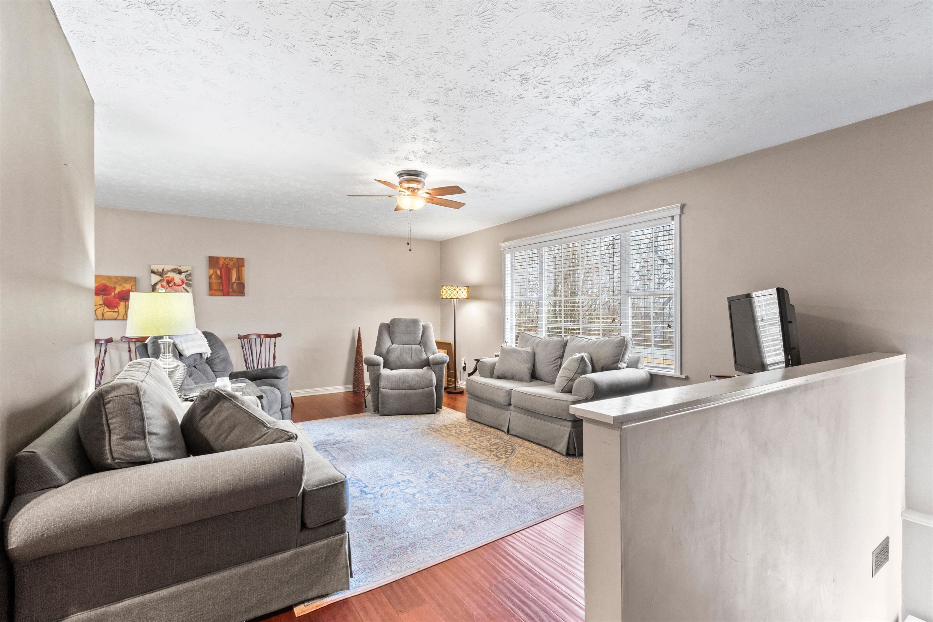 9033 Tipton Ross Road Ashland, KY 41102 - Photo 4 of 28 Gallery Image 4