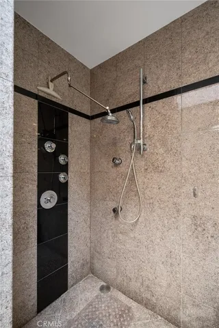 $823,000 | 1995 Molino Avenue, Unit 302, Signal Hill, CA 90755