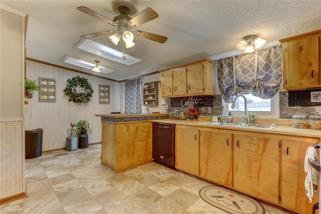 340 Floyd Road Eden, NC 27288 - Photo 14 of 43 Gallery Image 14