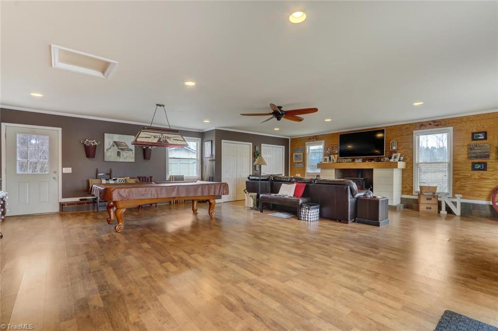 340 Floyd Road Eden, NC 27288 - Photo 4 of 43 Gallery Image 4