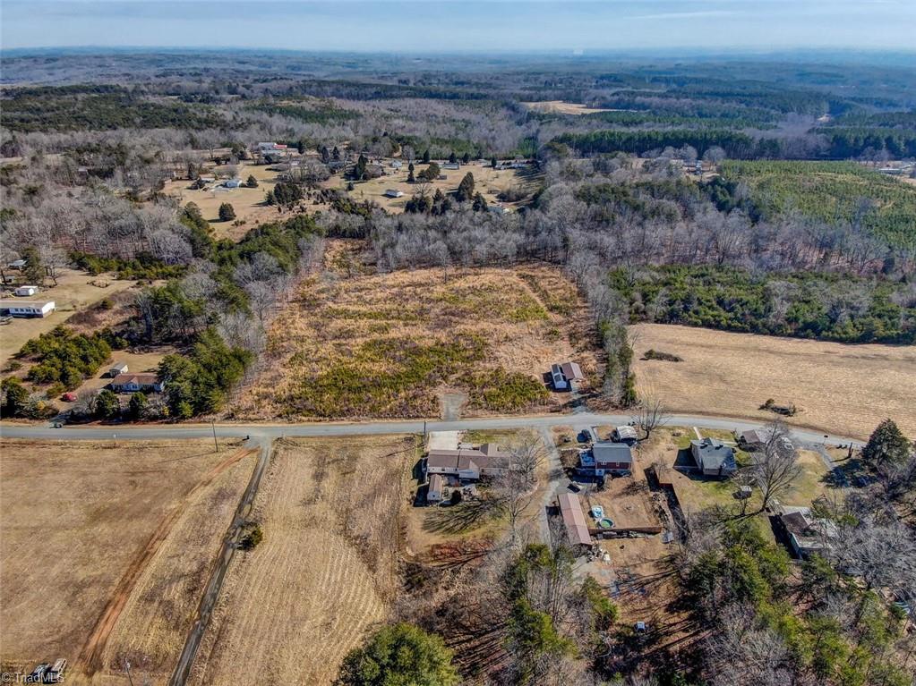 340 Floyd Road Eden, NC 27288 - Photo 35 of 43 Gallery Image 35