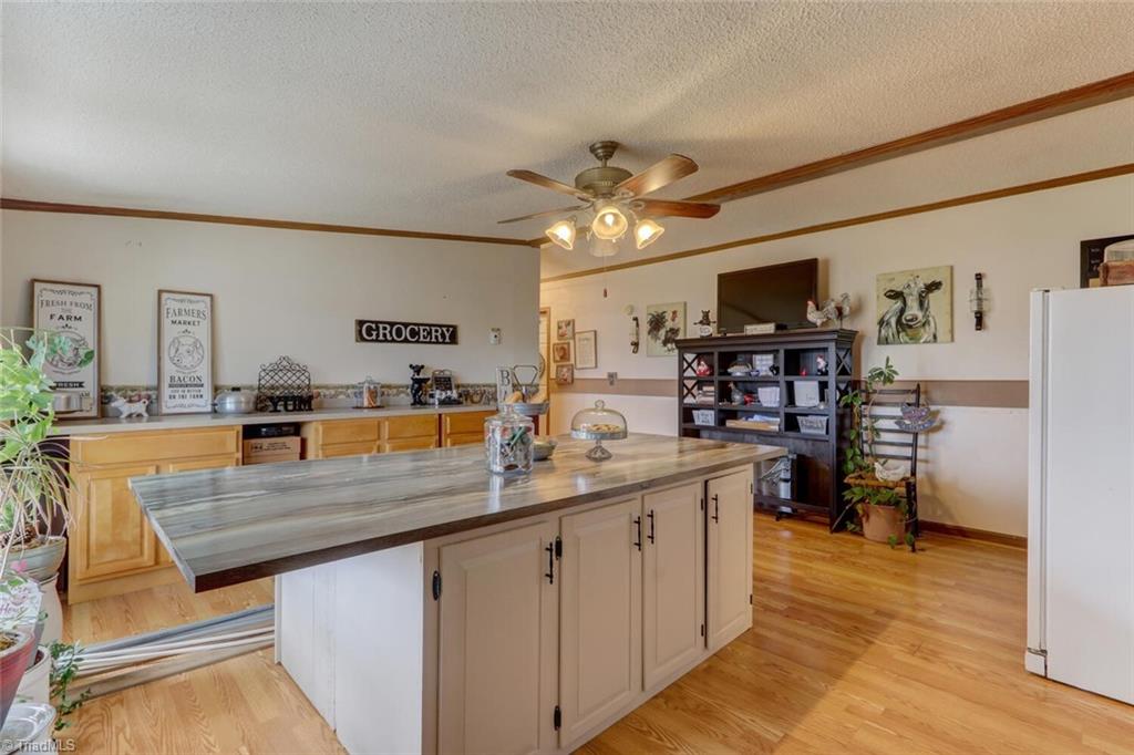 340 Floyd Road Eden, NC 27288 - Photo 8 of 43 Gallery Image 8
