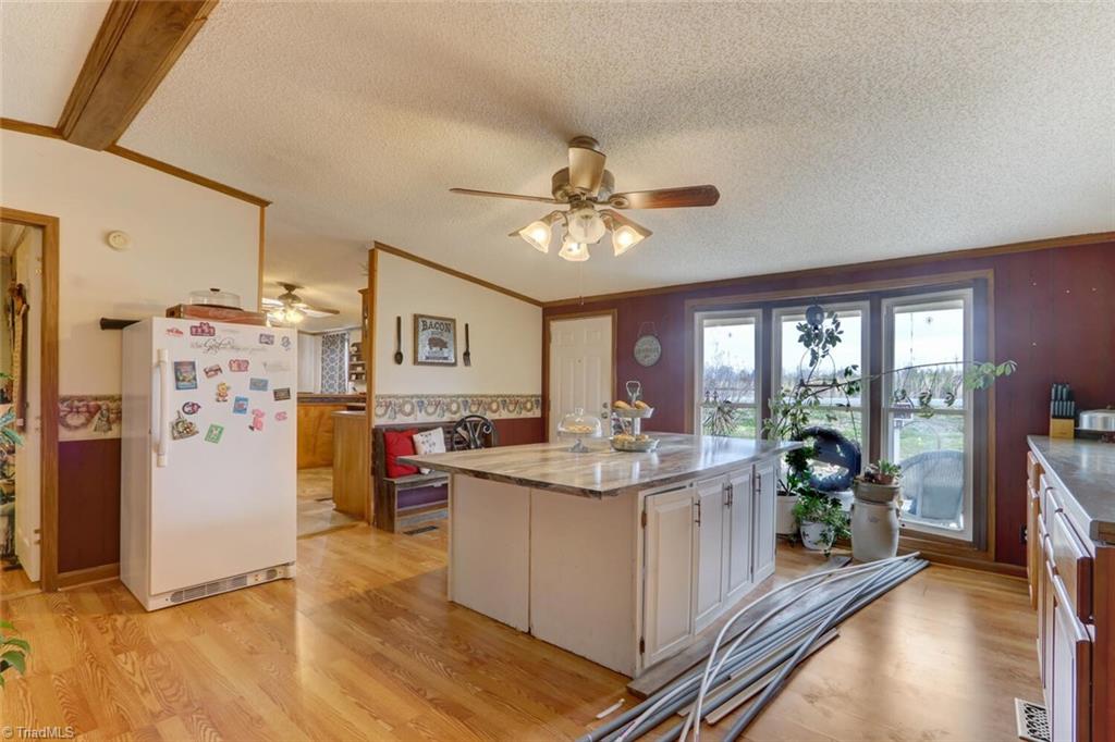 340 Floyd Road Eden, NC 27288 - Photo 10 of 43 Gallery Image 10