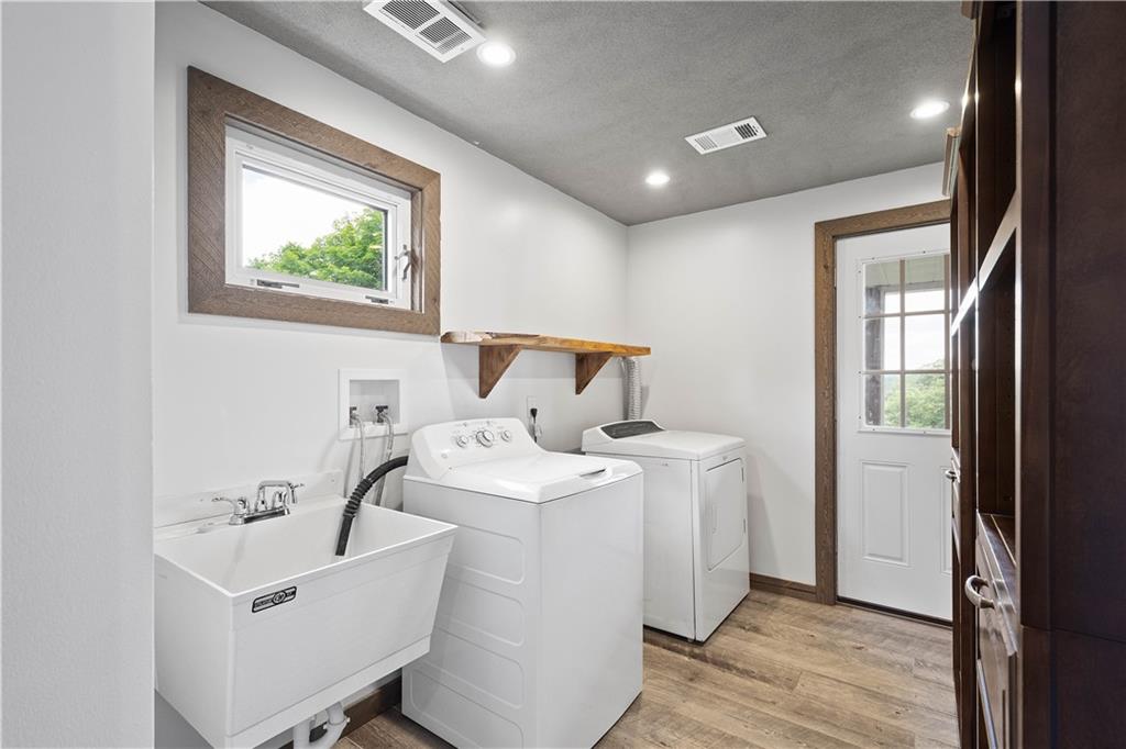 17 Conklin Road Washington, PA 15301 - Photo 15 of 42 Gallery Image 15