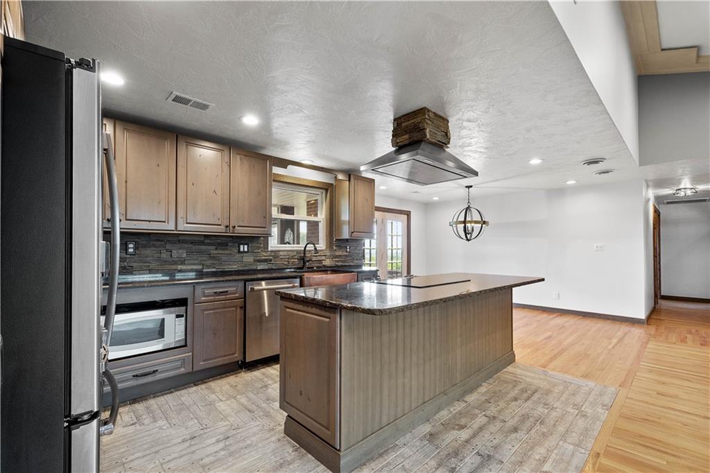 17 Conklin Road Washington, PA 15301 - Photo 8 of 42 Gallery Image 8