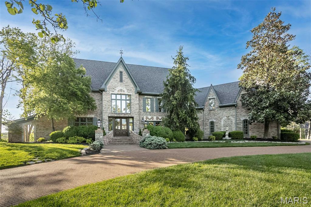 16925 Lewis Spring Drive Chesterfield, MO 63005 - Photo 3 of 74