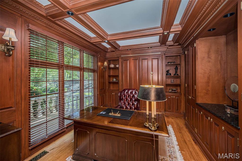 16925 Lewis Spring Drive Chesterfield, MO 63005 - Photo 10 of 74