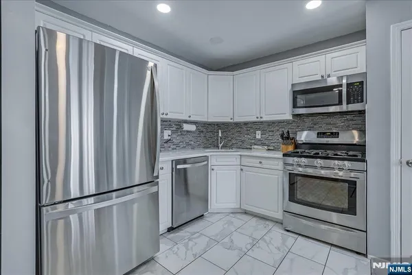 $449,900 | 48 Buchanon Court, Unit 48, West Orange, NJ 07052