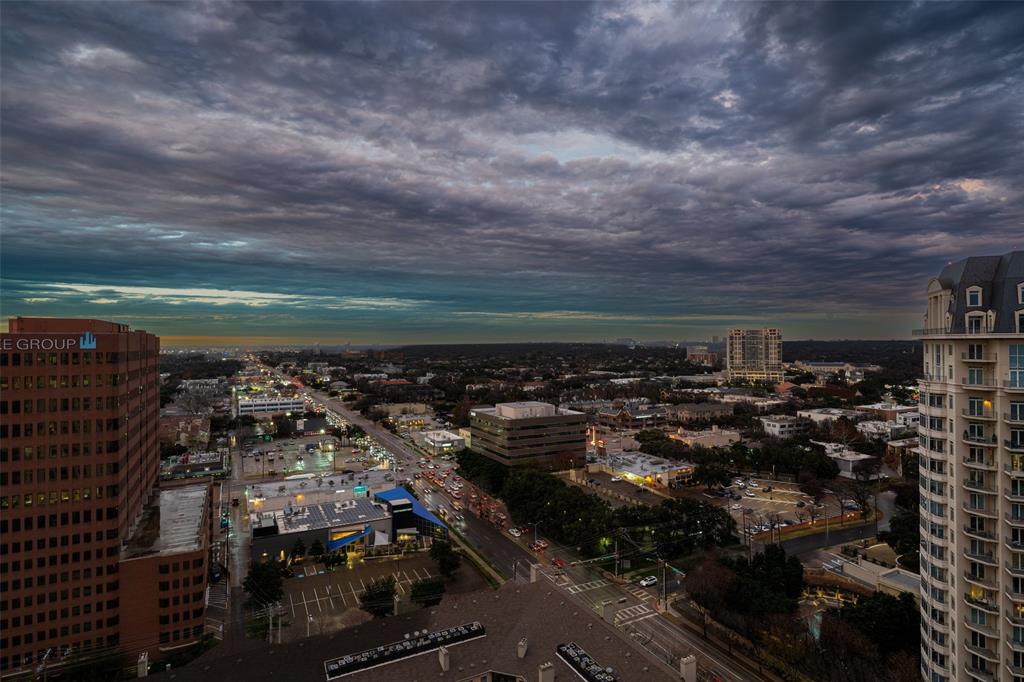 3401 Lee Parkway, Unit 2106 Dallas, TX 75219 - Photo 31 of 34 a view of a city