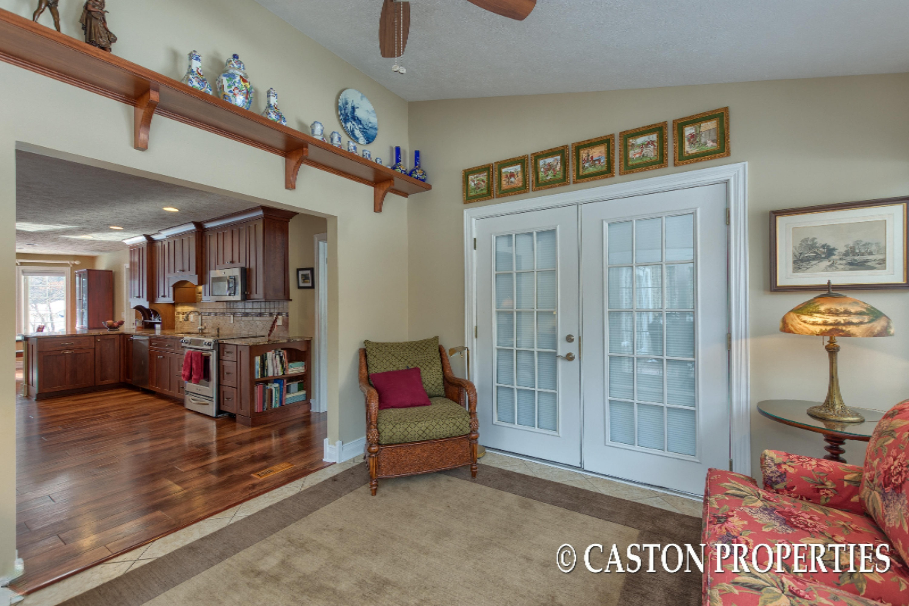 7699 Cascade Road Southeast Grand Rapids, MI 49546 - Photo 17 of 62 14 Sunroom