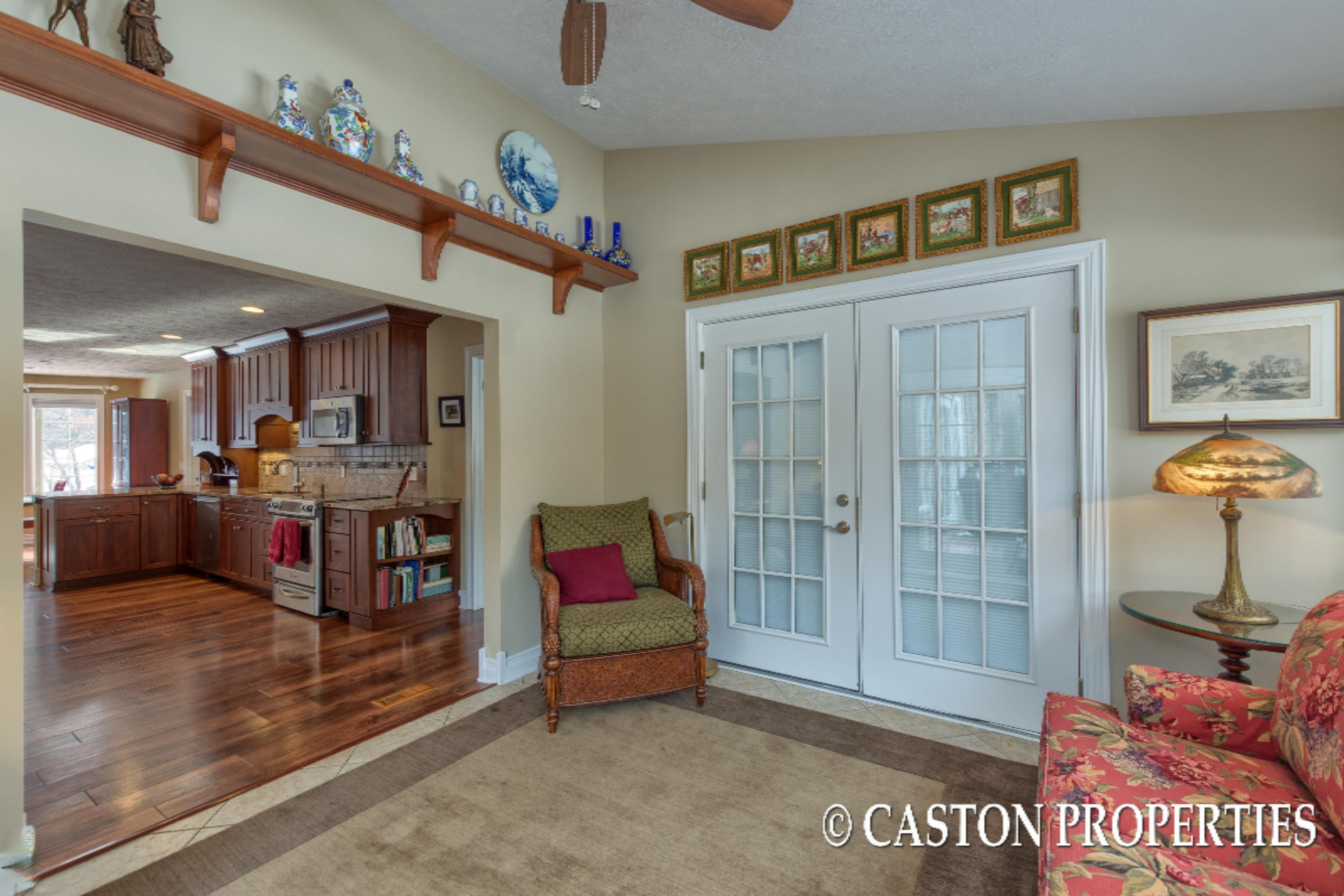 7699 Cascade Road Southeast Grand Rapids, MI 49546 - Photo 18 of 62 14 Sunroom
