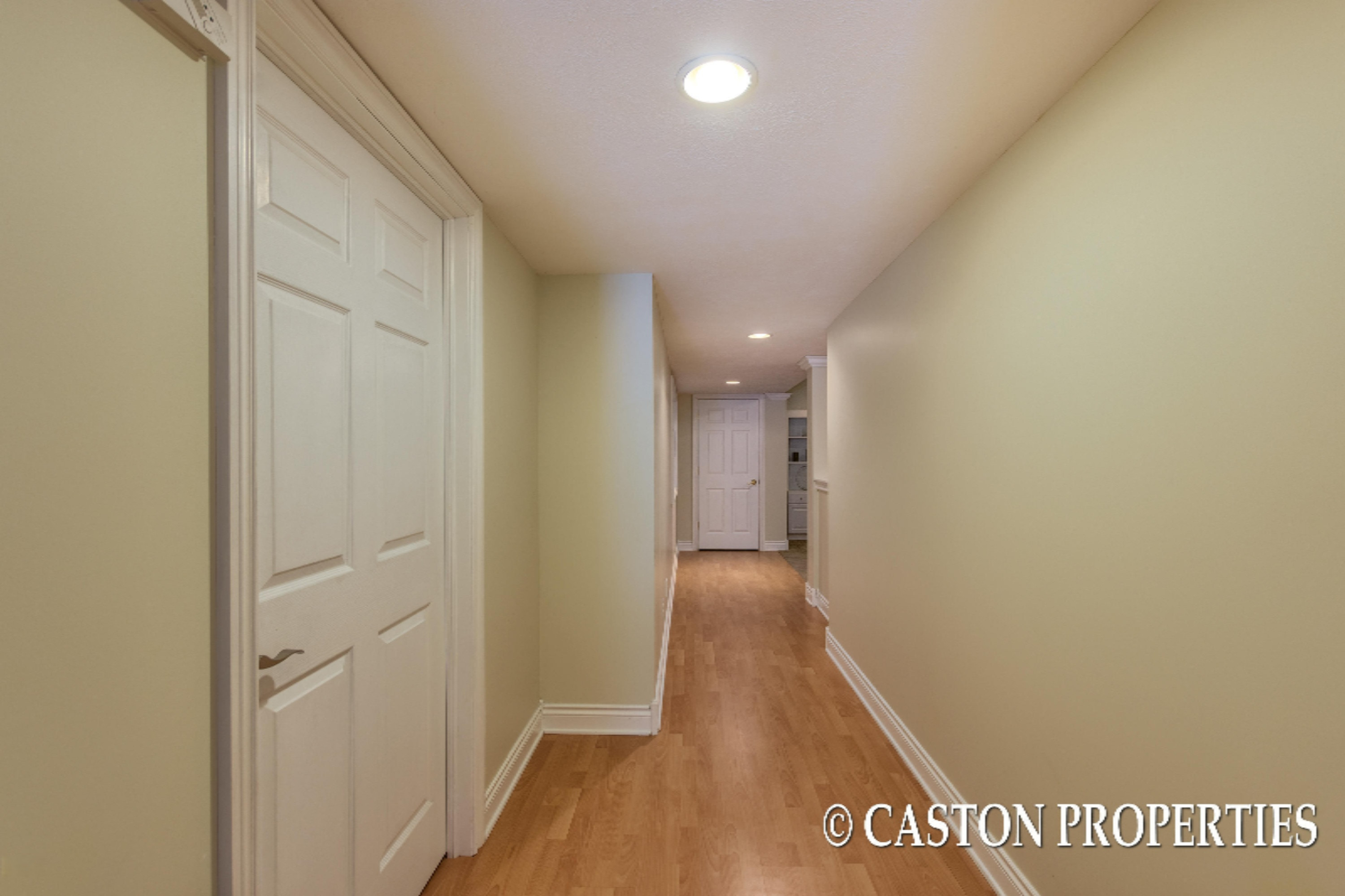 7699 Cascade Road Southeast Grand Rapids, MI 49546 - Photo 38 of 62 38 Hallway LL