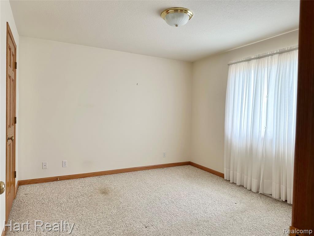 355 Juhl Road Sandusky, MI 48471 - Photo 8 of 24