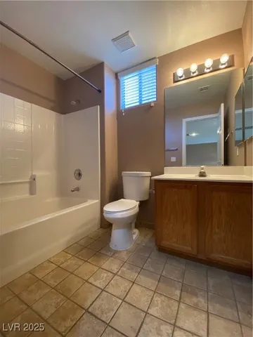 $1,900 | 5680 Arrow Tree Street, Las Vegas, NV 89130