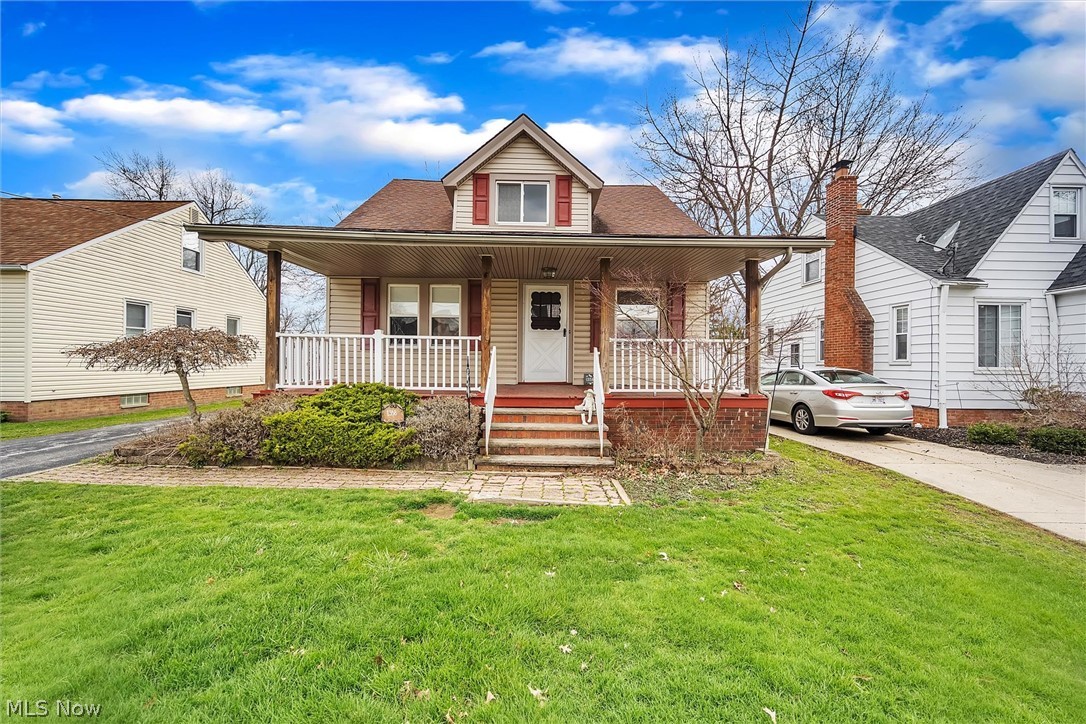 1358 Mayfield Ridge Road Cleveland, OH 44124 - Photo 1 of 19