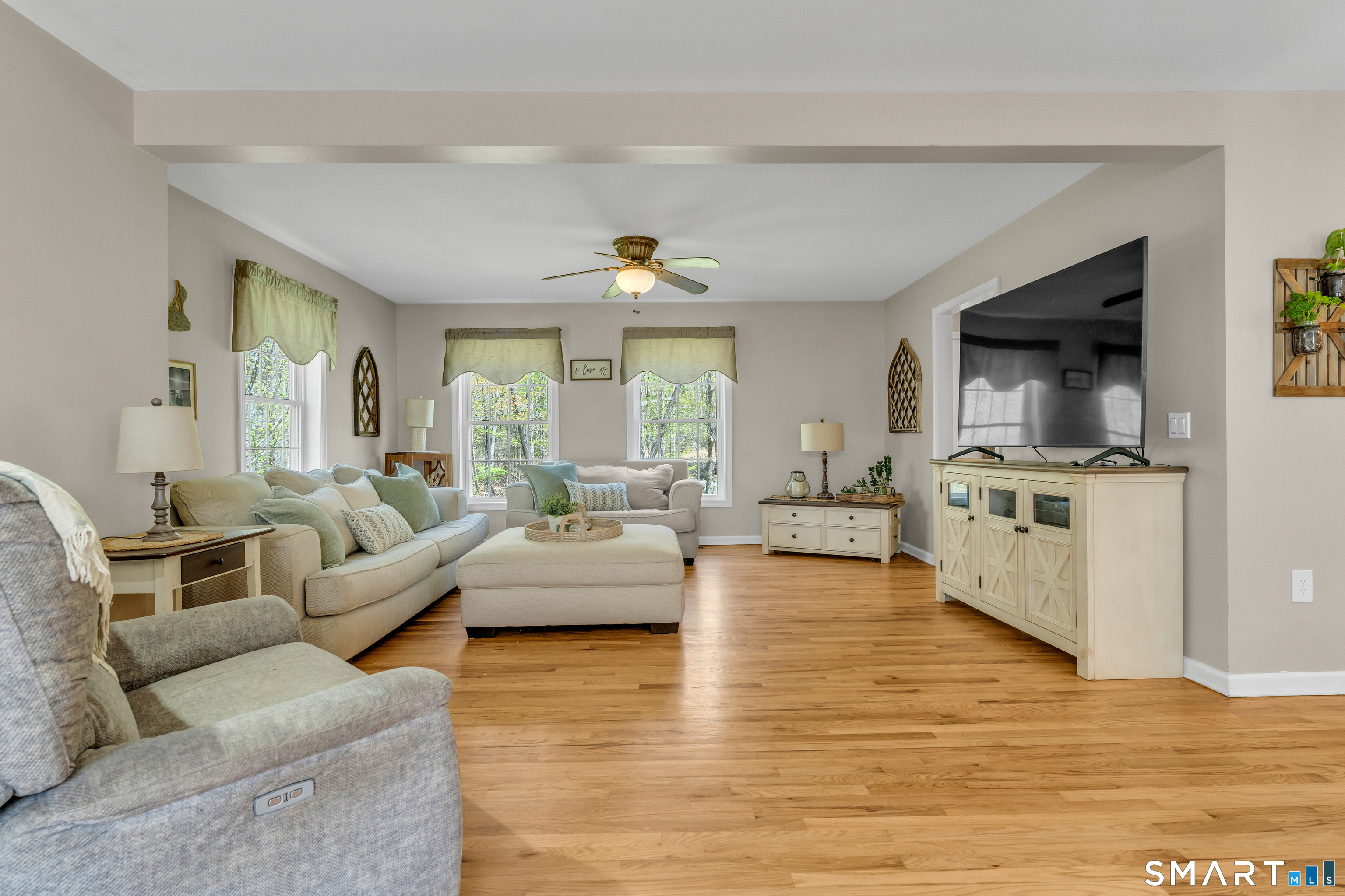 57 Hubbard Road Haddam, CT 06438 - Photo 14 of 32