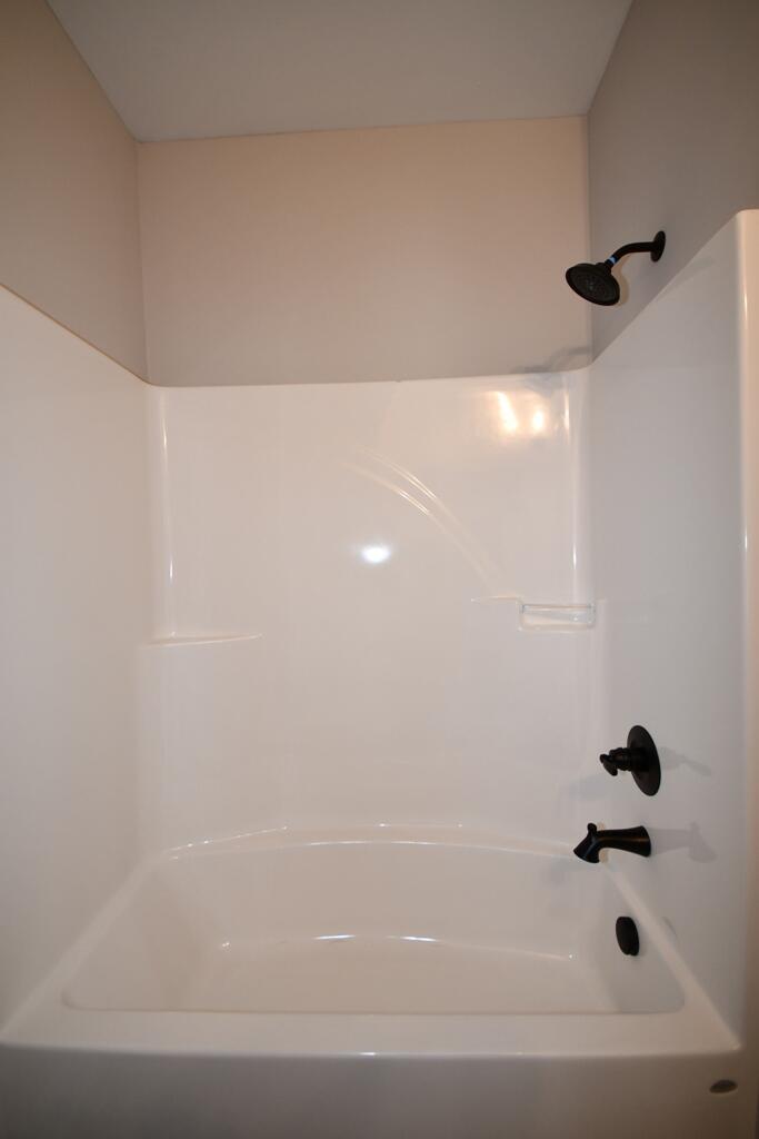 916 Airport Road, Unit 122 Chattanooga, TN 37421 - Photo 4 of 13 DSC_5154