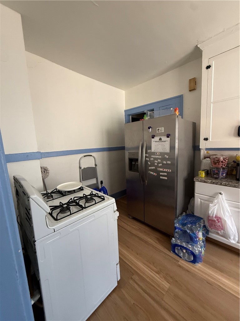 1873 East Main Street Rochester, NY 14609 - Photo 13 of 35