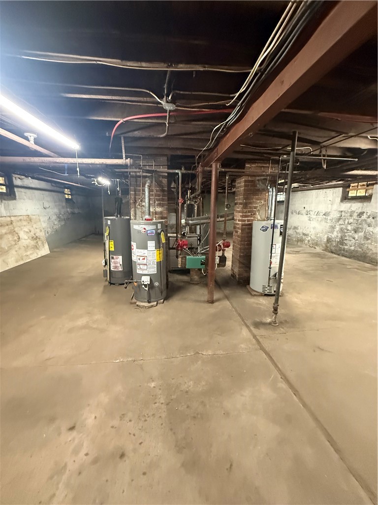 1873 East Main Street Rochester, NY 14609 - Photo 24 of 35