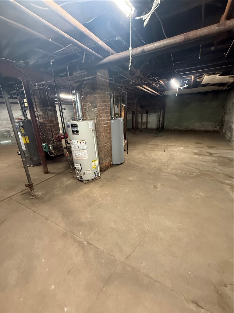 1873 East Main Street Rochester, NY 14609 - Photo 25 of 35