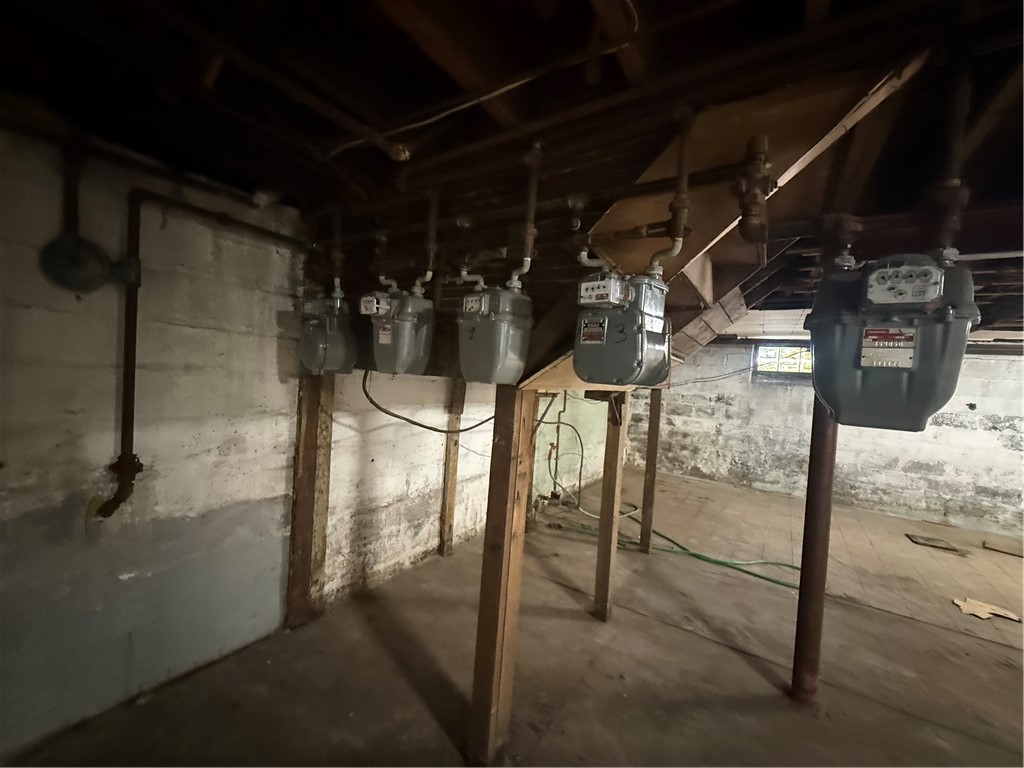 1873 East Main Street Rochester, NY 14609 - Photo 28 of 35