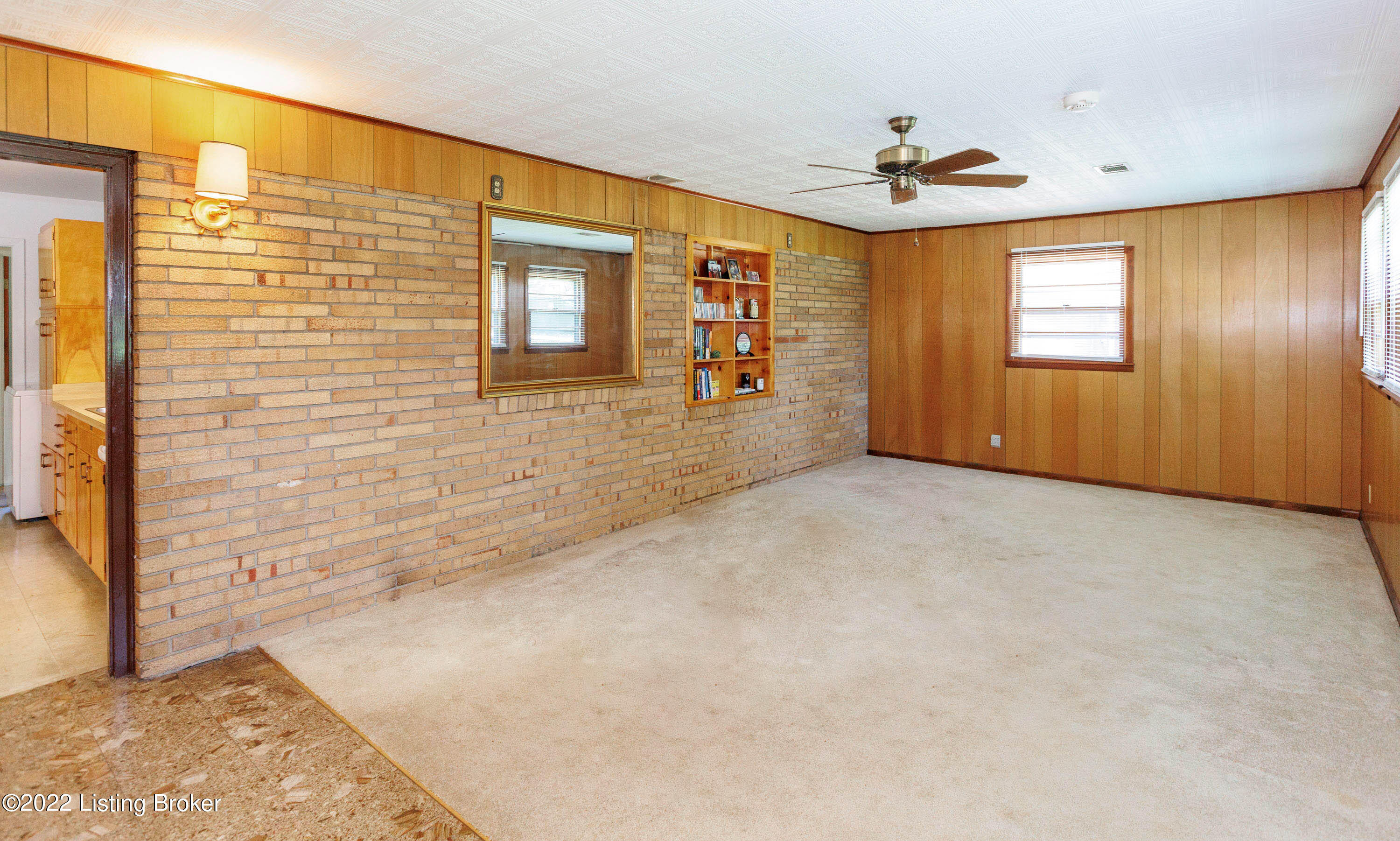 1817 Millgate Road Louisville, KY 40223 - Photo 16 of 35 016