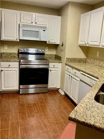 $1,300 | 350 Emerald Forest Boulevard, Unit 6102, Covington, LA 70433