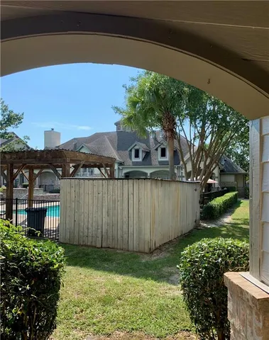 $1,300 | 350 Emerald Forest Boulevard, Unit 6102, Covington, LA 70433