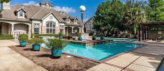 $1,300 | 350 Emerald Forest Boulevard, Unit 6102, Covington, LA 70433