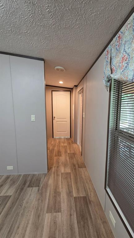 45 Bravo Road Pottsboro, TX 75076 - Photo 11 of 29 Corridor