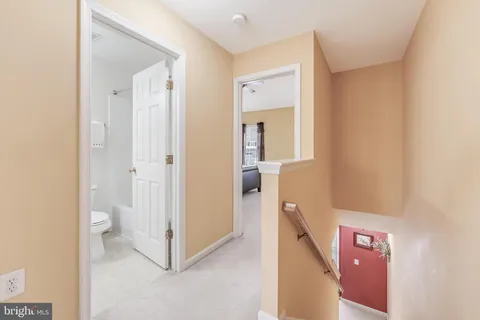 $490,000 | 23097 Fontwell Square, Sterling, VA 20166