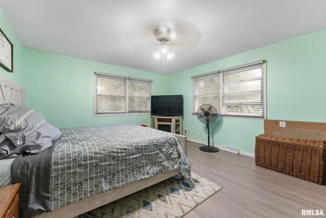 $315,000 | 2685 Northwood Drive, Muscatine, IA 52761