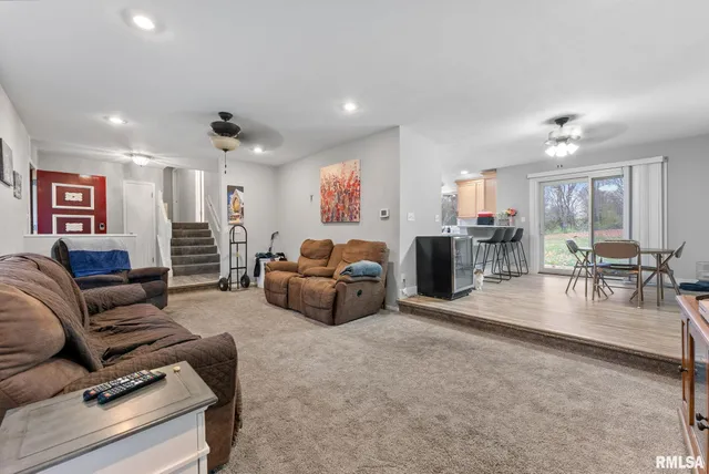 $315,000 | 2685 Northwood Drive, Muscatine, IA 52761