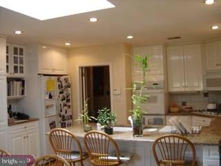 3805 Wheatsheaf Road Huntingdon Valley, PA 19006 - Photo 5 of 6 Gallery Image 5