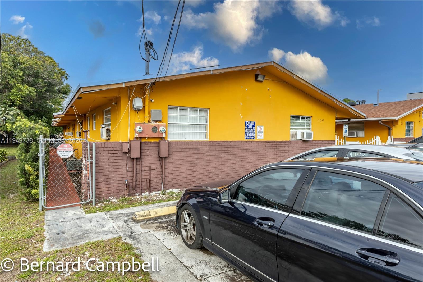 129 Southeast 5th Street, Unit 14 Hallandale Beach, FL 33009 - Photo 32 of 32 a view of parking area