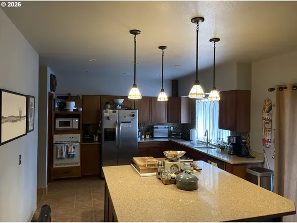 $799,999 | 31890 Cater Road, Warren, OR 97053