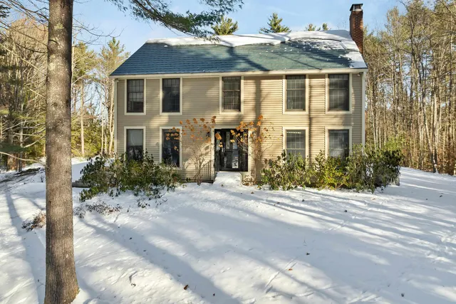 $675,000 | 26 Orchards Road, Wolfeboro, NH 03894