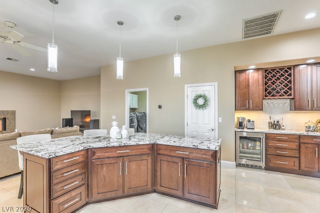 8920 Echo Ridge Drive Las Vegas, NV 89117 - Photo 17 of 49