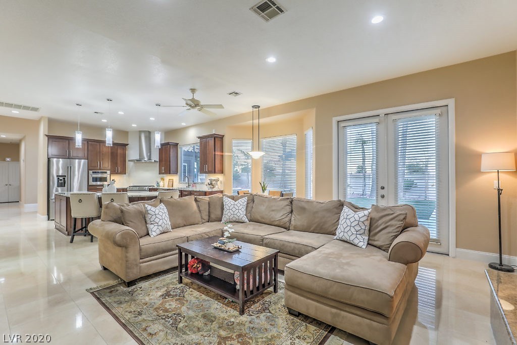8920 Echo Ridge Drive Las Vegas, NV 89117 - Photo 24 of 49