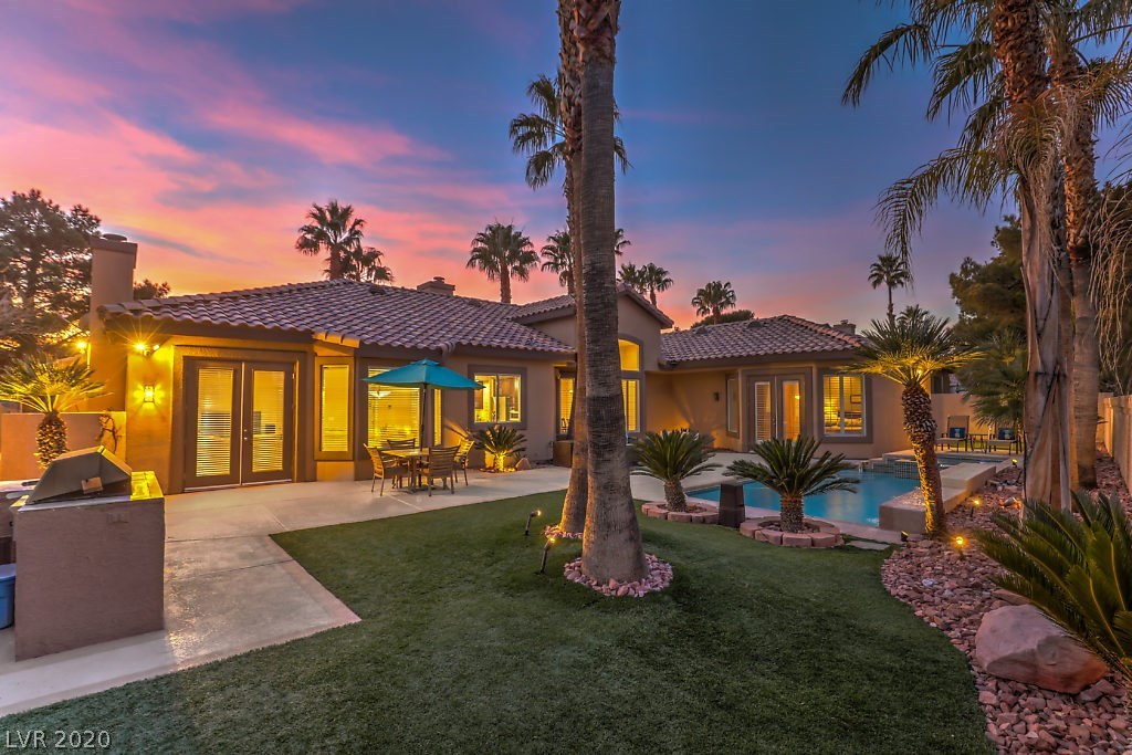 8920 Echo Ridge Drive Las Vegas, NV 89117 - Photo 37 of 49