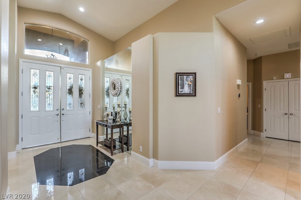 8920 Echo Ridge Drive Las Vegas, NV 89117 - Photo 4 of 49