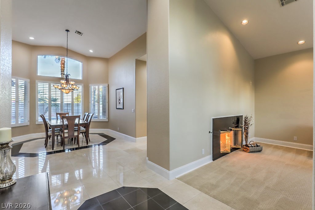 8920 Echo Ridge Drive Las Vegas, NV 89117 - Photo 7 of 49