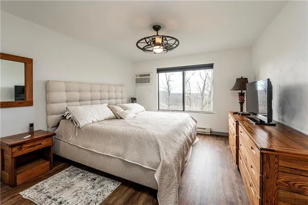 $399,900 | 4602 Swiss Mountain Drive, Champion, PA 15622
