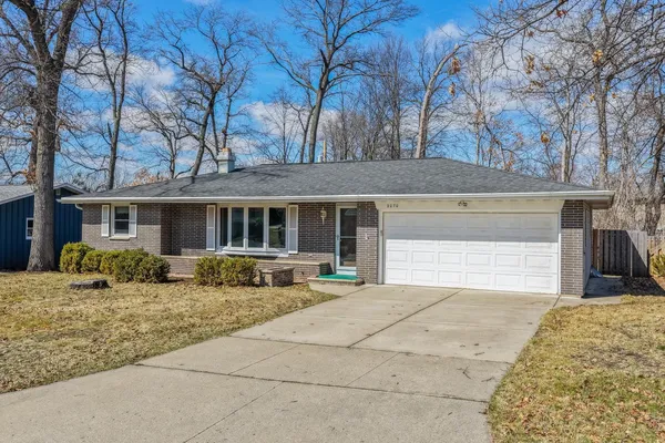 $299,900 | 2070 West Point Terrace, Green Bay, WI 54304