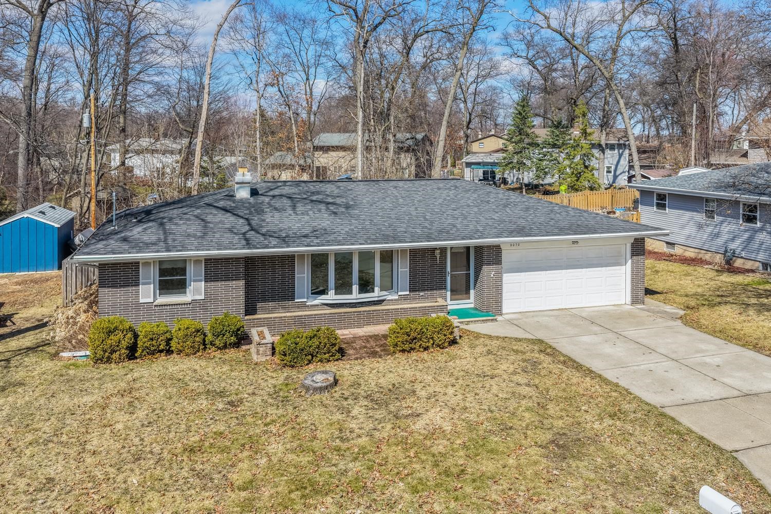 2070 West Point Terrace Green Bay, WI 54304 - Photo 2 of 31