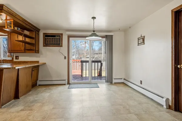 $299,900 | 2070 West Point Terrace, Green Bay, WI 54304