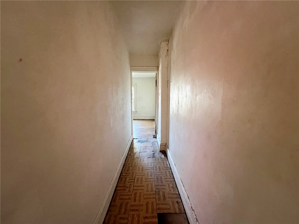 868 South Plymouth Avenue, Unit 866 Rochester, NY 14608 - Photo 19 of 43 868 S. Plymouth - 3 bedroom (Up & Down)