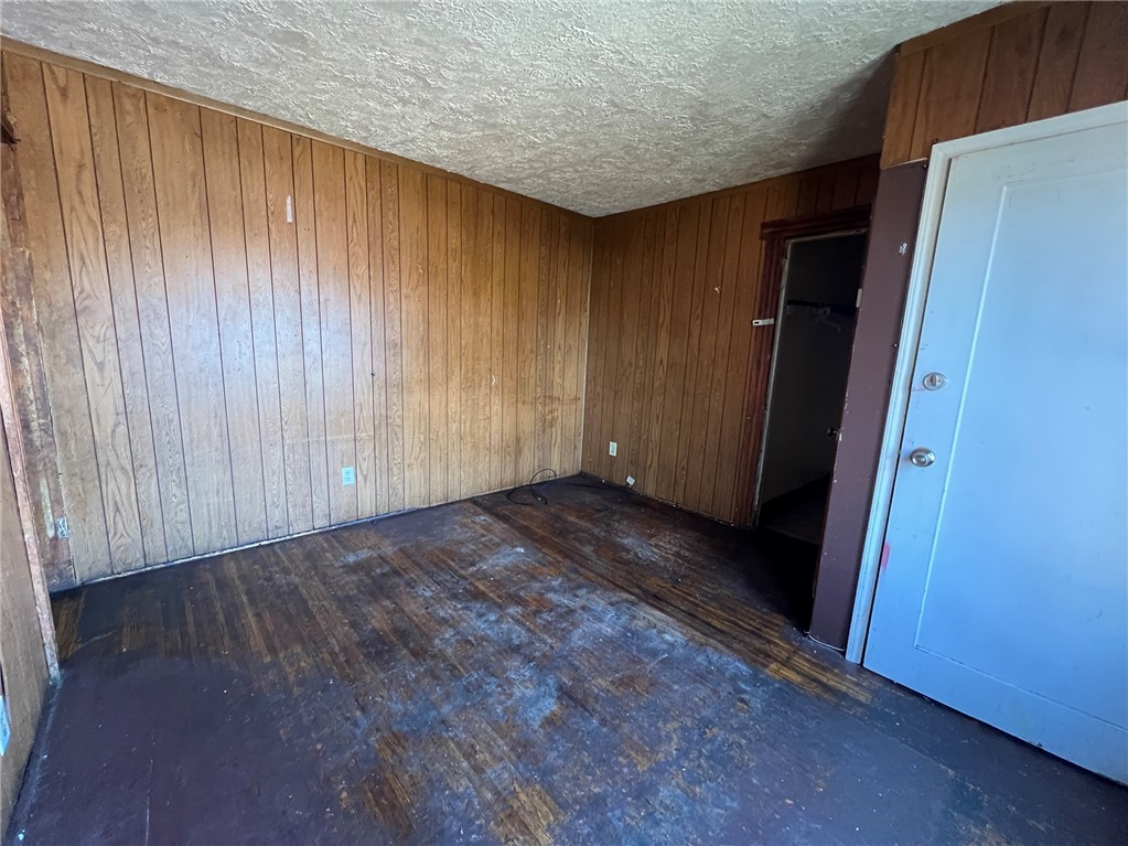 868 South Plymouth Avenue, Unit 866 Rochester, NY 14608 - Photo 29 of 43 866 S Plymouth -2 Bed (Upper unit)