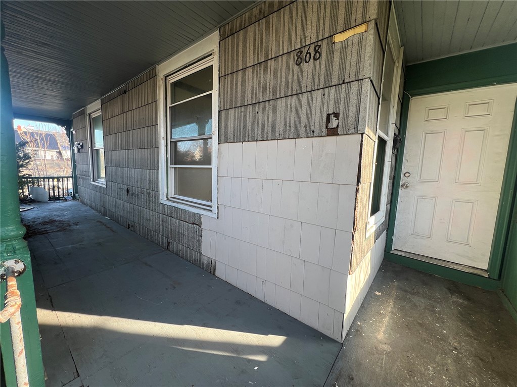 868 South Plymouth Avenue, Unit 866 Rochester, NY 14608 - Photo 4 of 43 868 S. Plymouth - 3 bedroom (Up & Down)